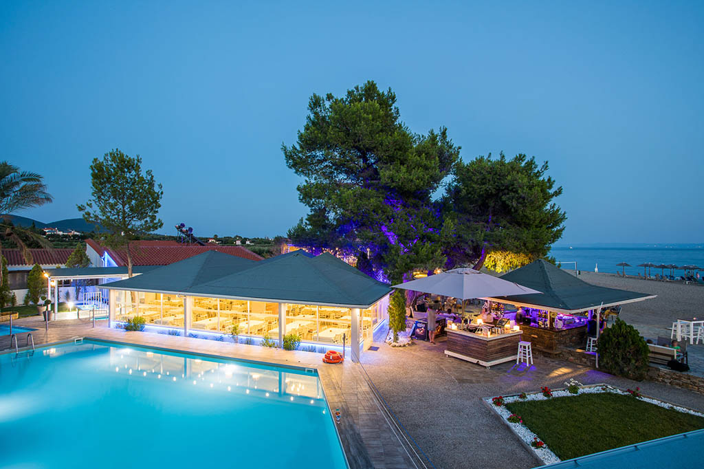 Coral Blue Beach Hotel 5