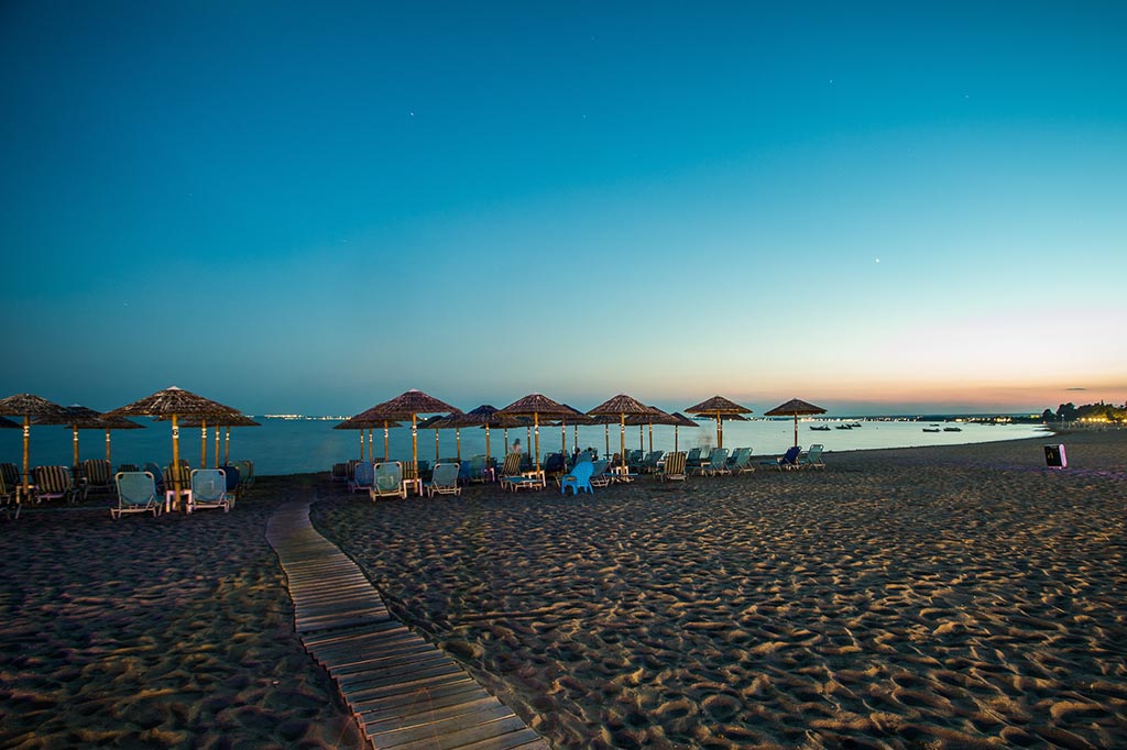 Coral Blue Beach Hotel 6