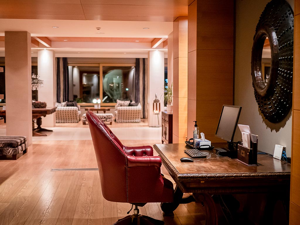 Divani Meteora 4