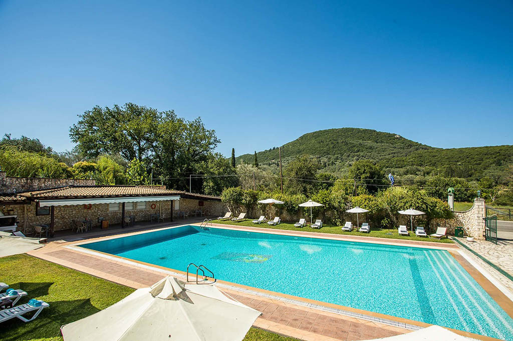 Paradise Inn 1