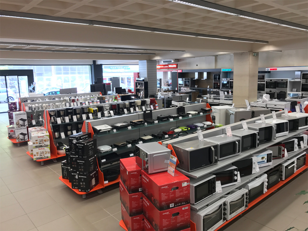 Welcome Stores 4