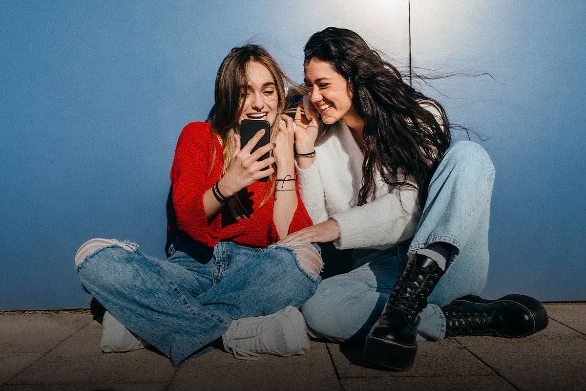 To &psi;&eta;&phi;&iota;&alpha;&kappa;ό &chi;&alpha;&rho;&tau;&zeta;&iota;&lambda;ί&kappa;&iota; &tau;&omicron;&upsilon; &pi;&alpha;&iota;&delta;&iota;&omicron;ύ, &tau;&omicron;&upsilon; &euro;&pi;&iota;&sigma;&tau;&rho;έ&phi;&epsilon;&iota; &epsilon;&upsilon;&rho;ώ!