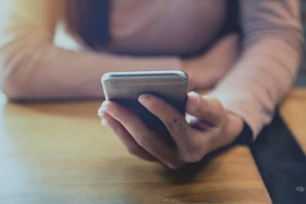 &Upsilon;&pi;&eta;&rho;&epsilon;&sigma;ί&epsilon;&sigmaf; IRIS Payments