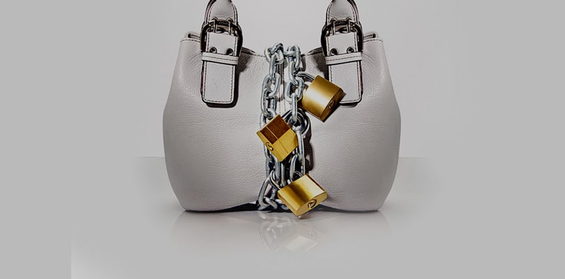 Πώς ασφαλίζετε online το πορτοφόλι σας με Safe Pocket